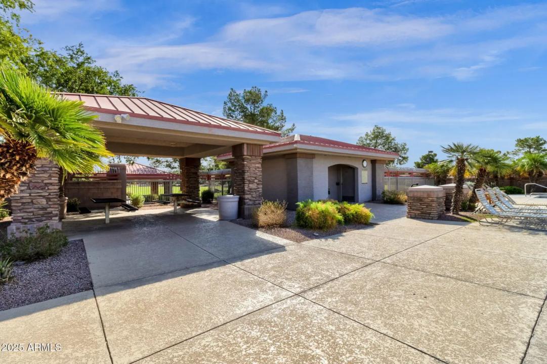 Real Estate Picture 41