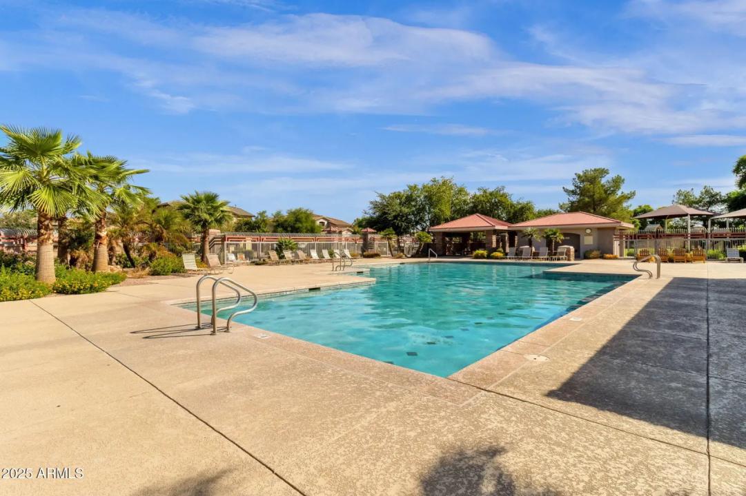 Real Estate Picture 42