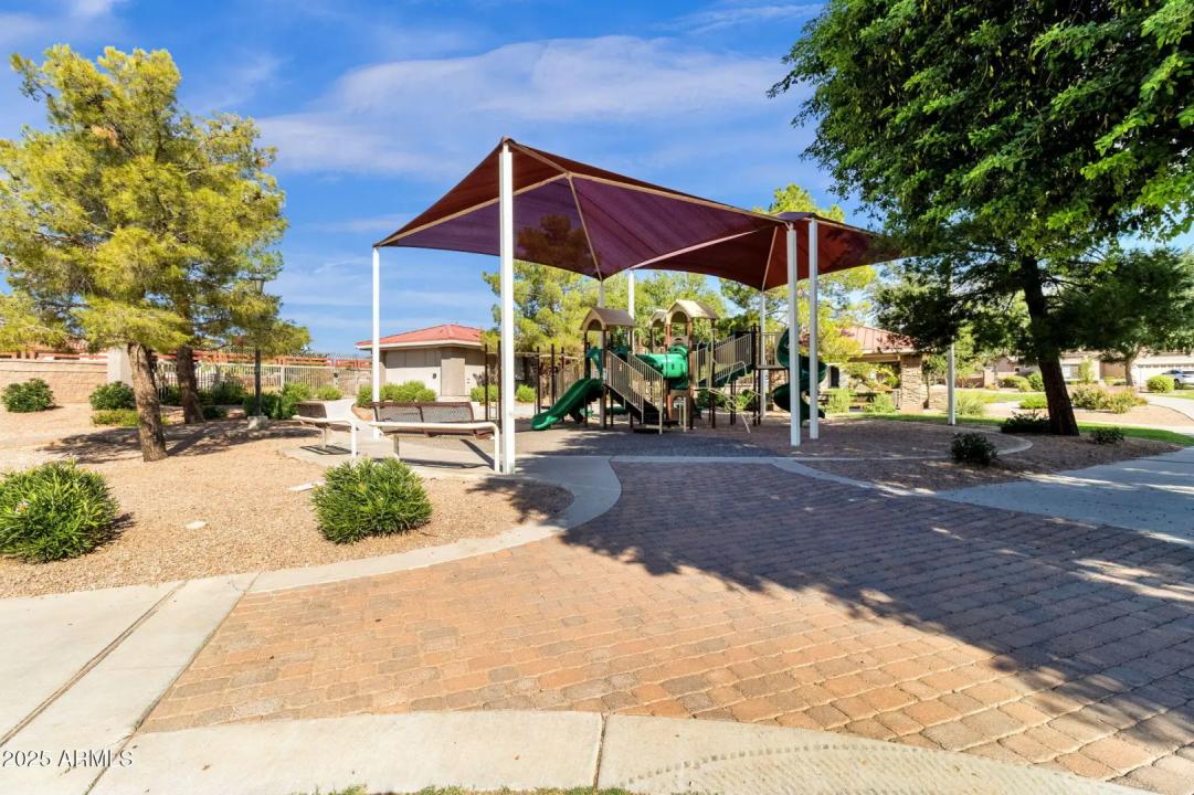 Real Estate Picture 47