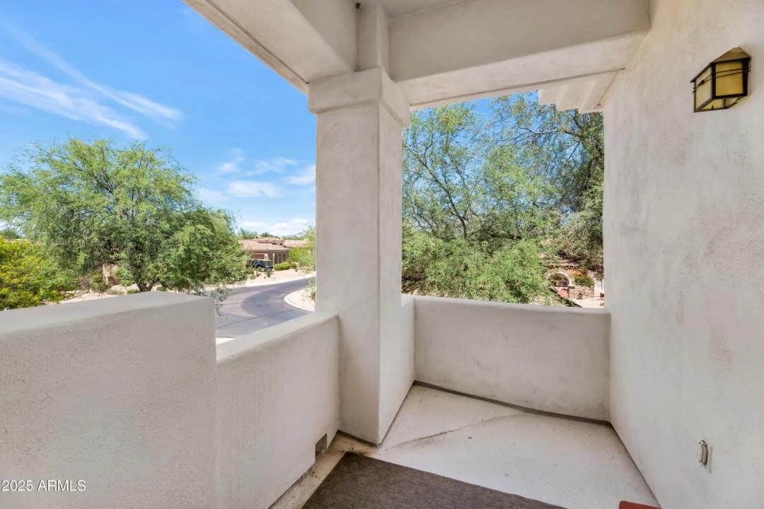 Real Estate Picture 39