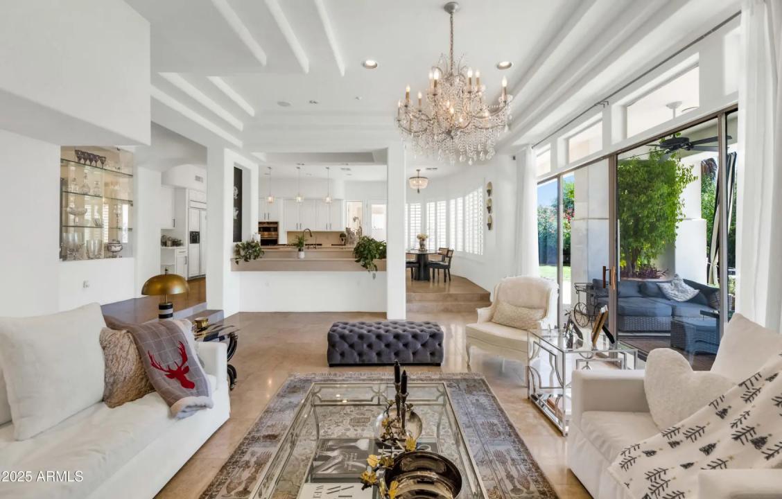Real Estate Picture 16