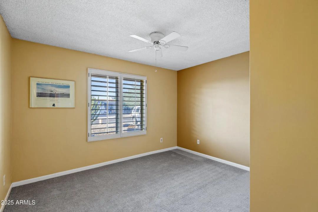 Real Estate Picture 11