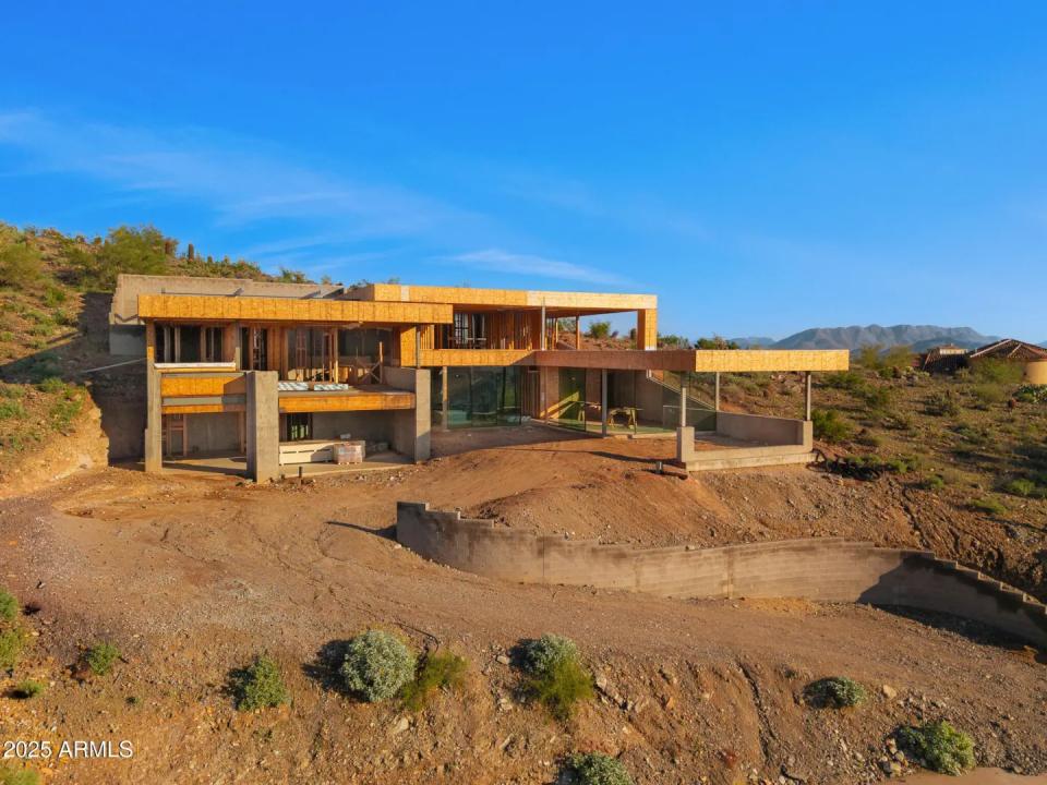 13053 N 17TH Place Phoenix AZ 85022