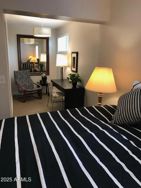 Real Estate Picture 8