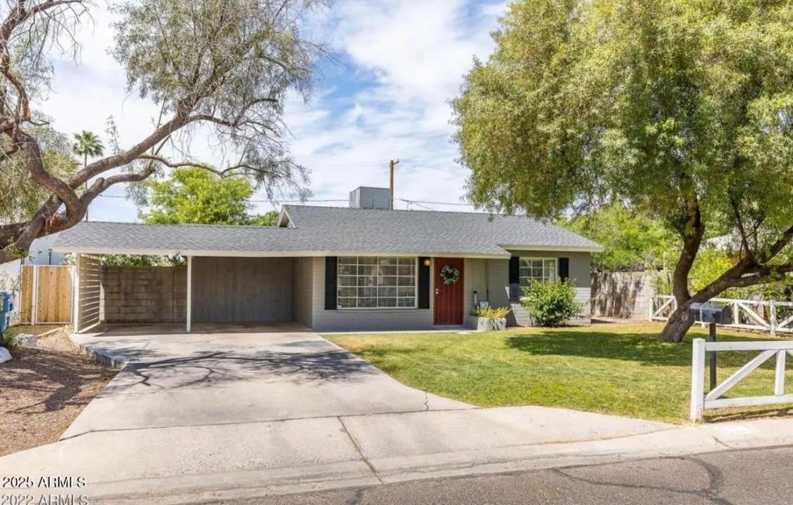 Real Estate Picture 2