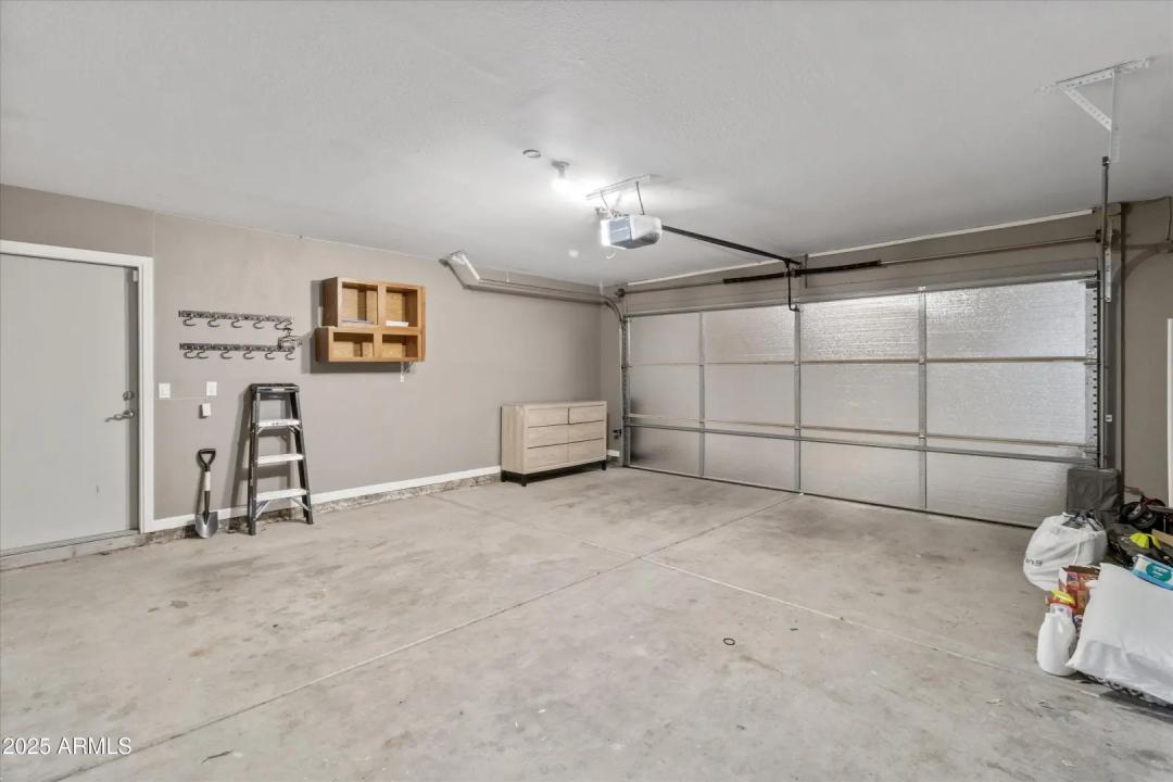 Real Estate Picture 29