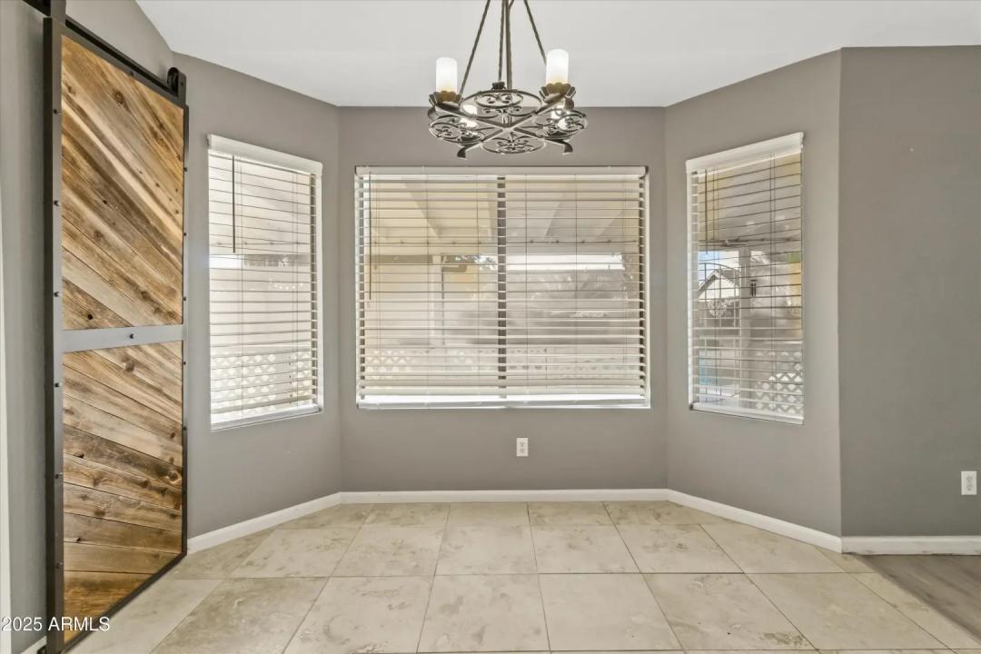 Real Estate Picture 13