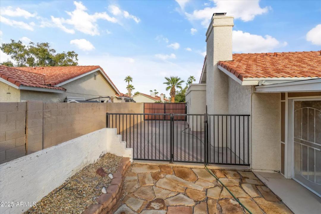 Real Estate Picture 32