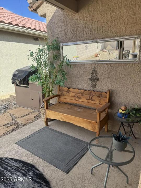 Real Estate Picture 4