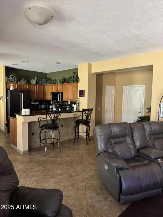 Real Estate Picture 12
