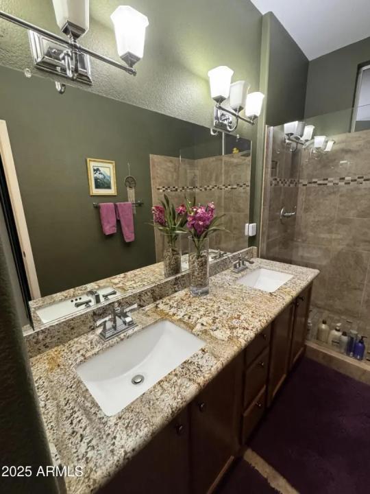 Real Estate Picture 26