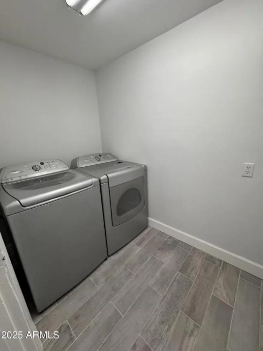 Real Estate Picture 16