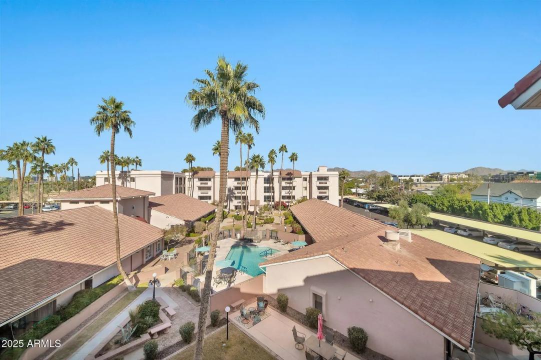 Real Estate Picture 27