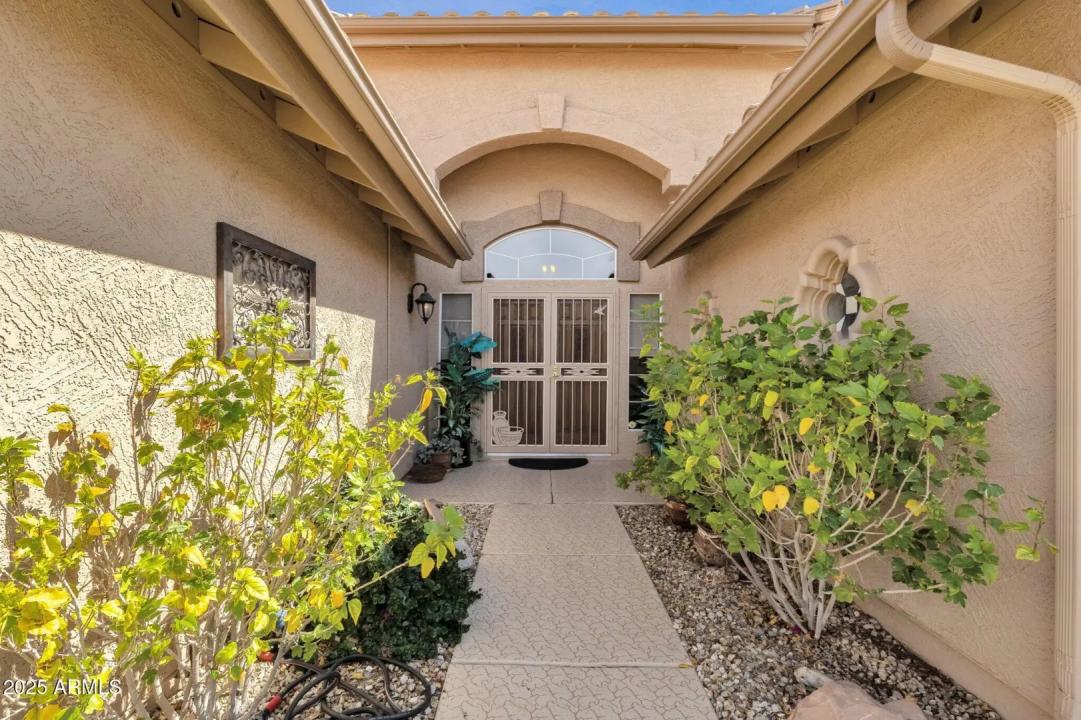 Real Estate Picture 5