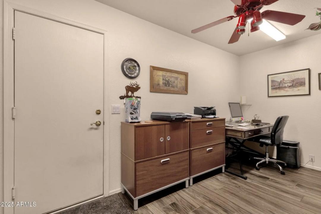 Real Estate Picture 15