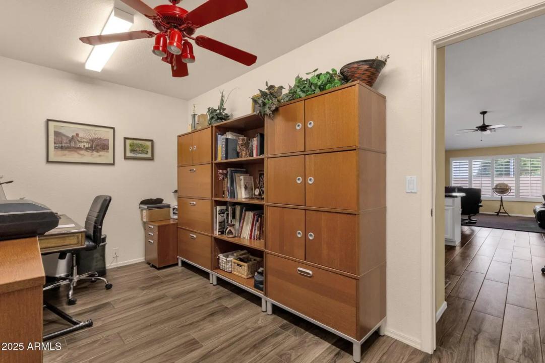 Real Estate Picture 16