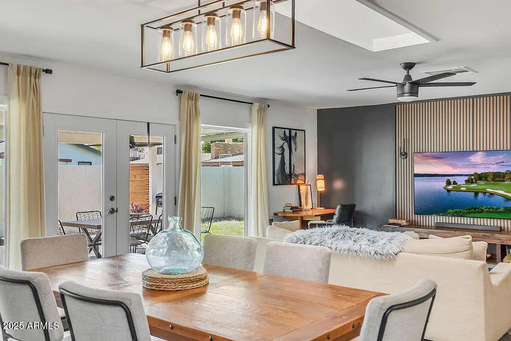 Real Estate Picture 18