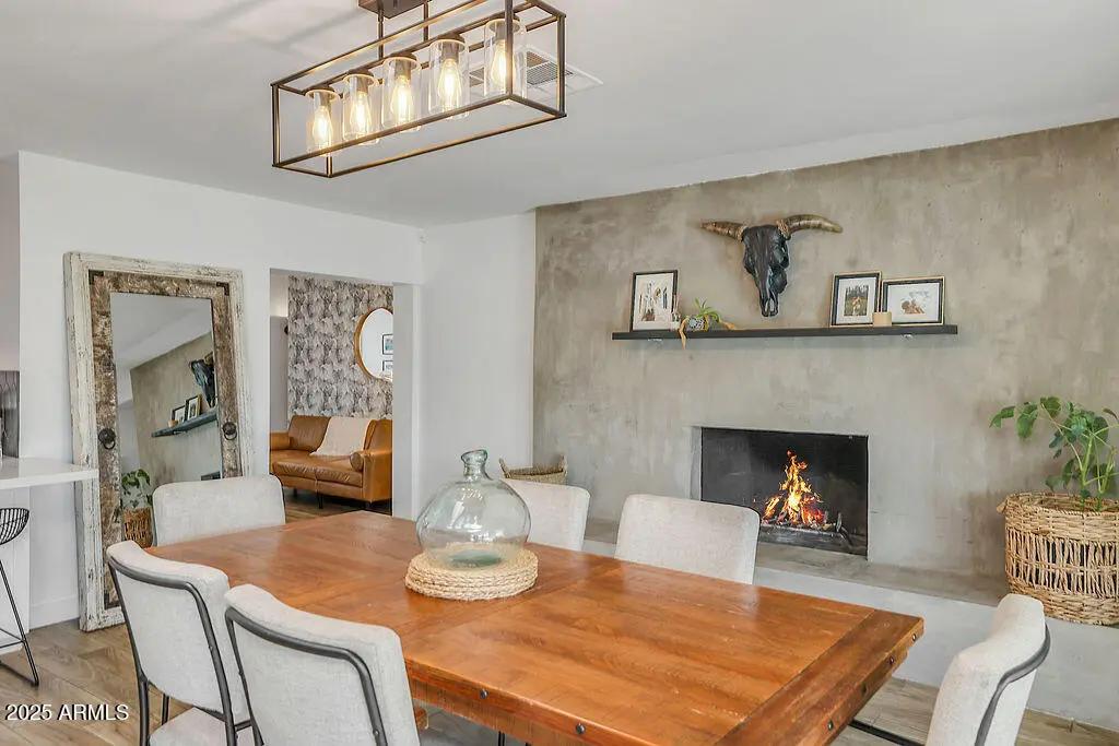 Real Estate Picture 17