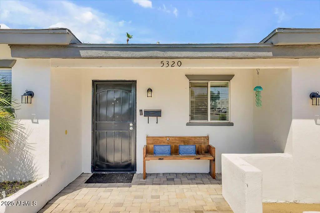 Real Estate Picture 3