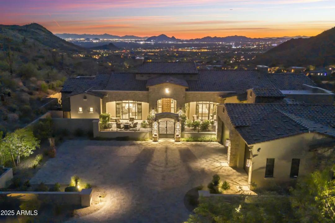 Real Estate Picture 10