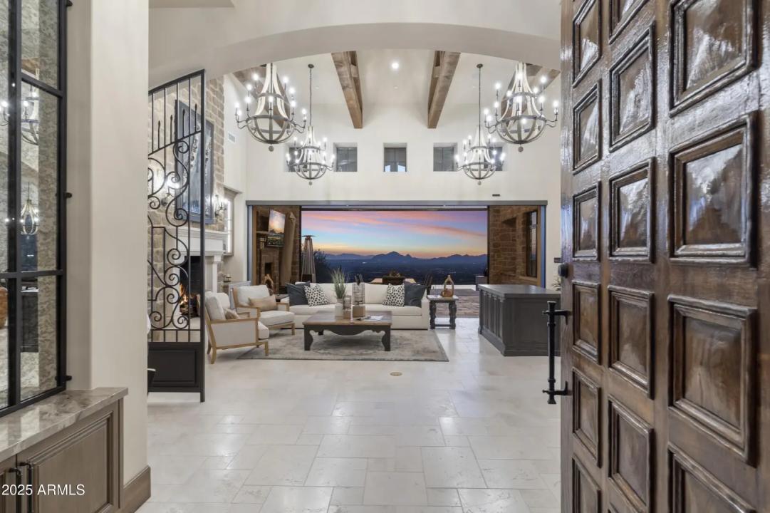Real Estate Picture 23
