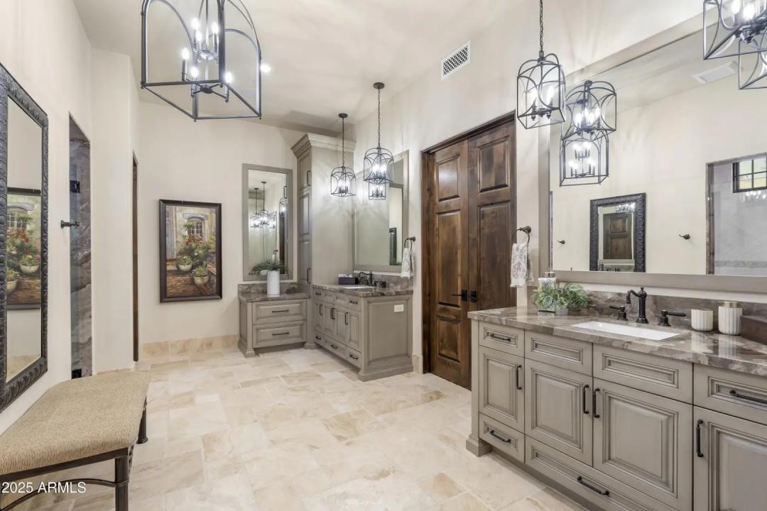 Real Estate Picture 59