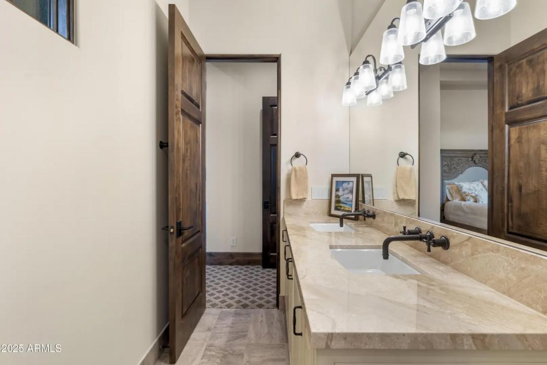 Real Estate Picture 65