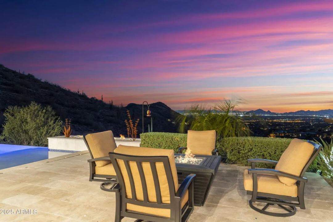Real Estate Picture 6