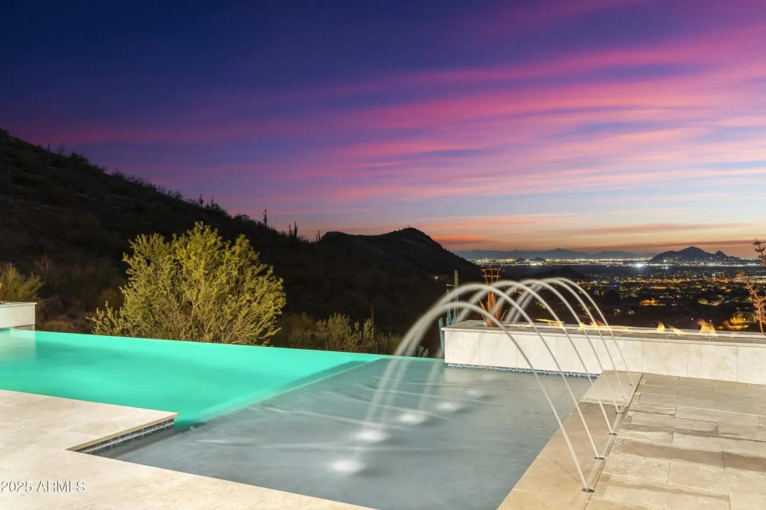 Real Estate Picture 5