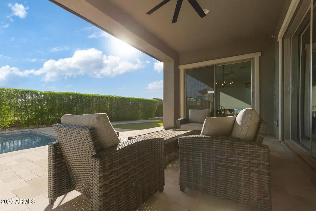 Real Estate Picture 33