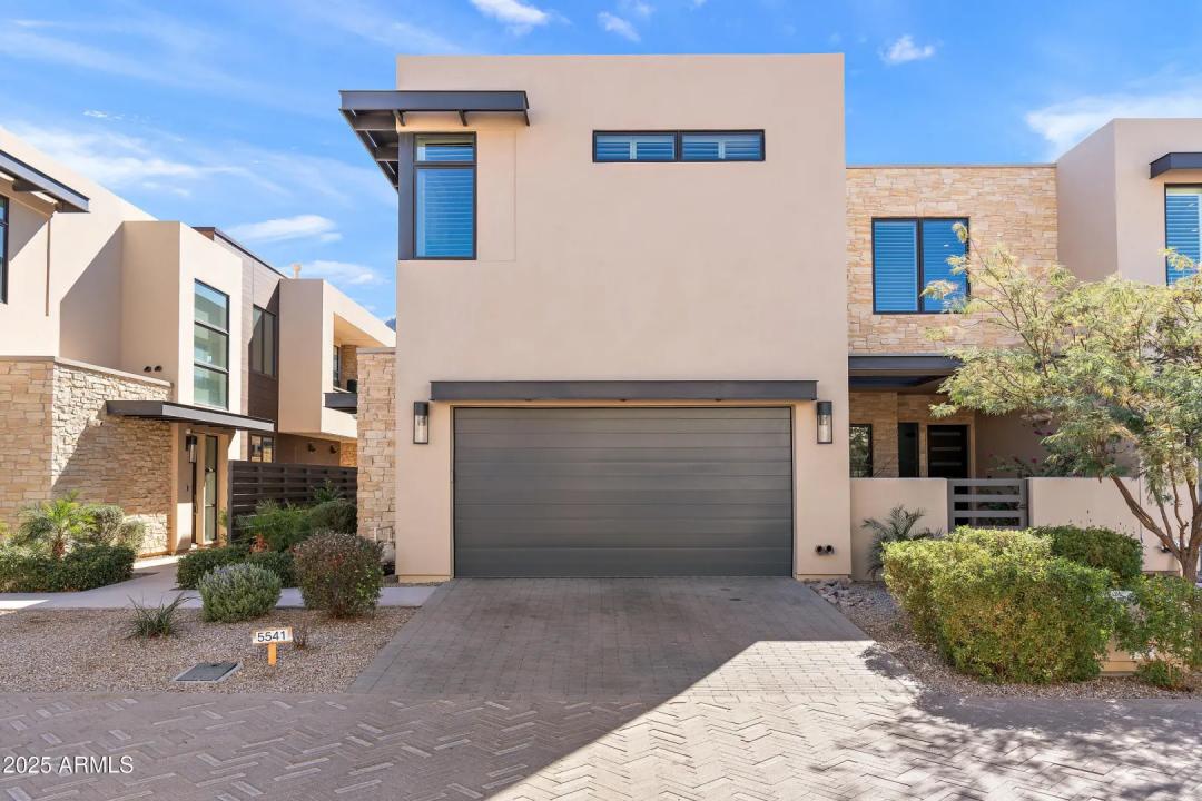 Real Estate Picture 1