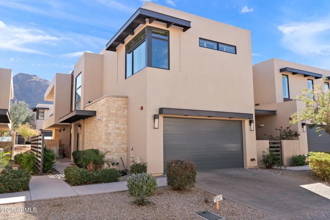 Real Estate Picture 2
