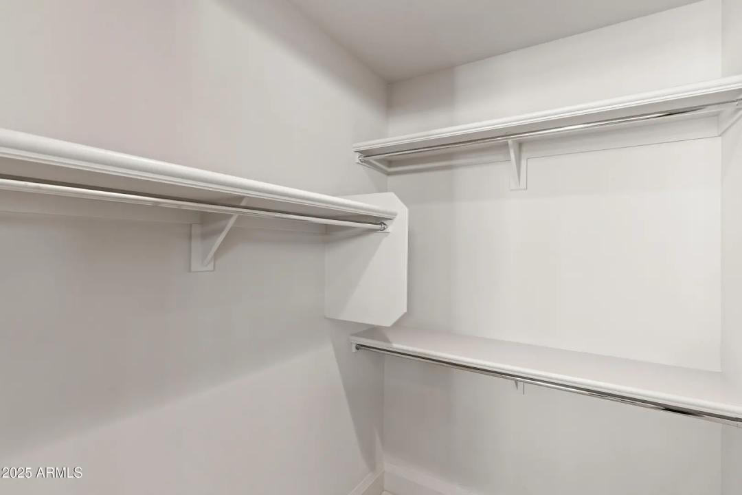 Real Estate Picture 32