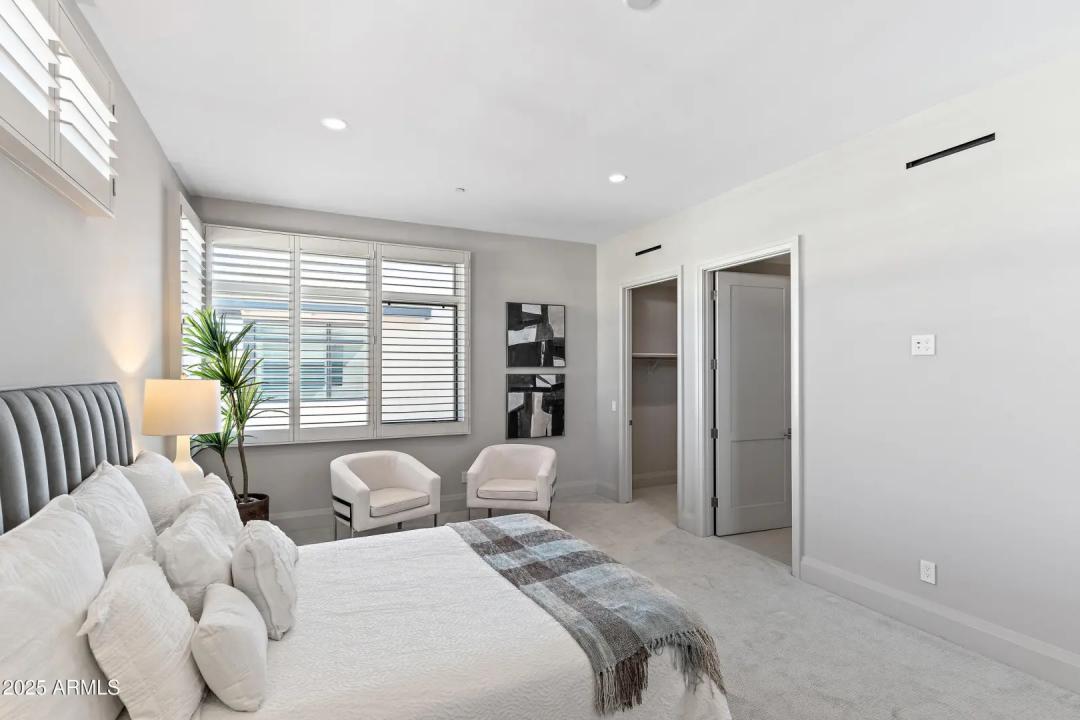 Real Estate Picture 29