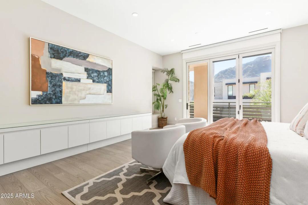 Real Estate Picture 28