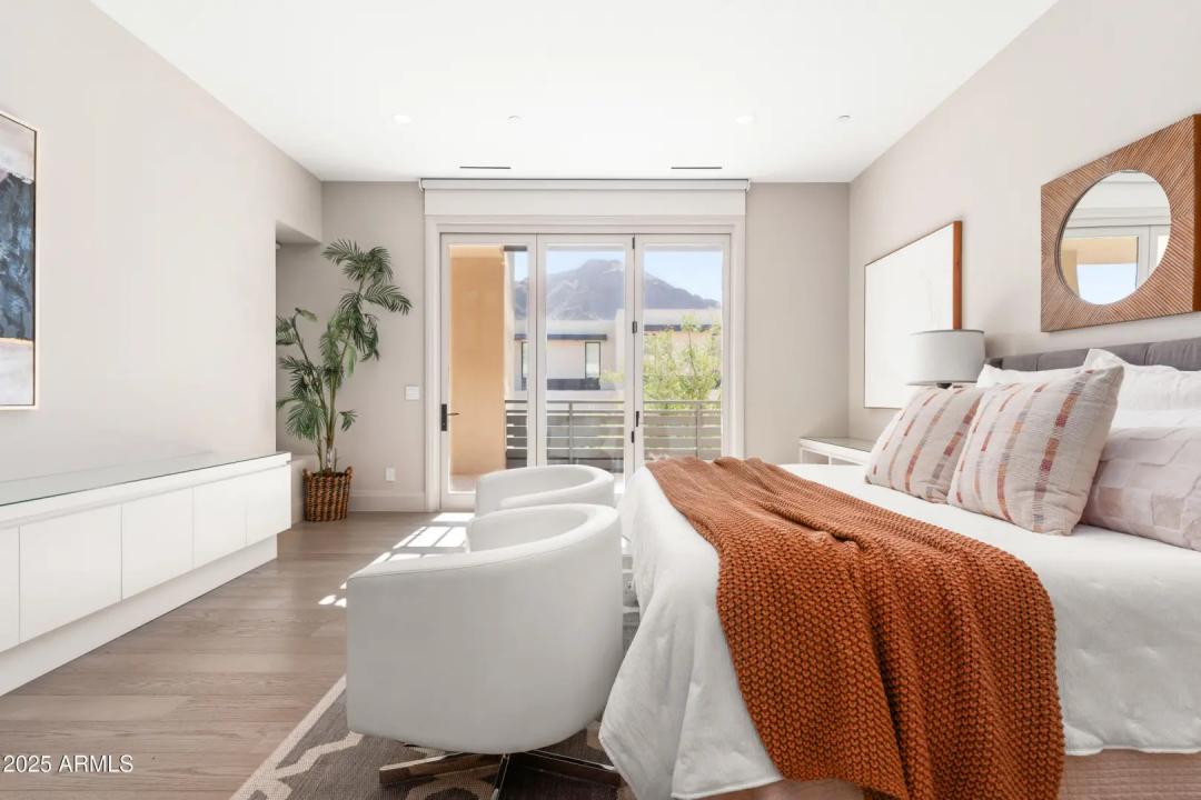 Real Estate Picture 21