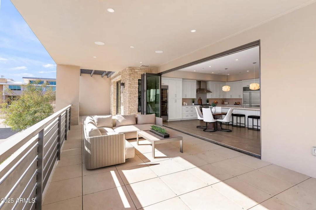 Real Estate Picture 44