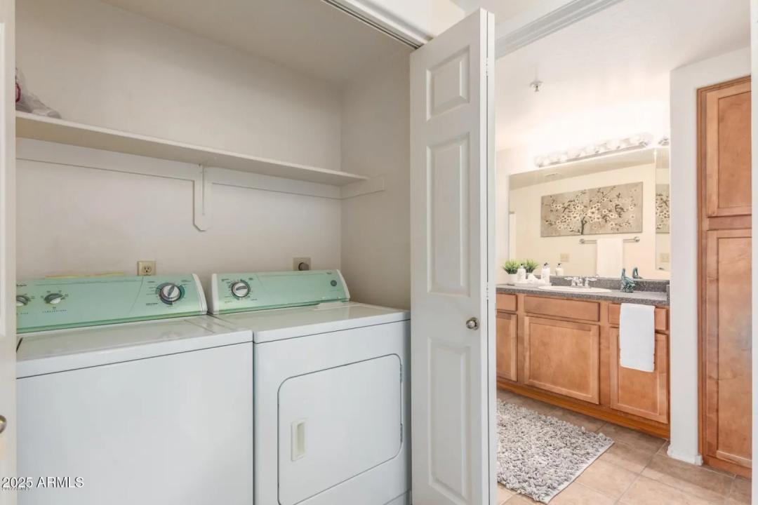 Real Estate Picture 10