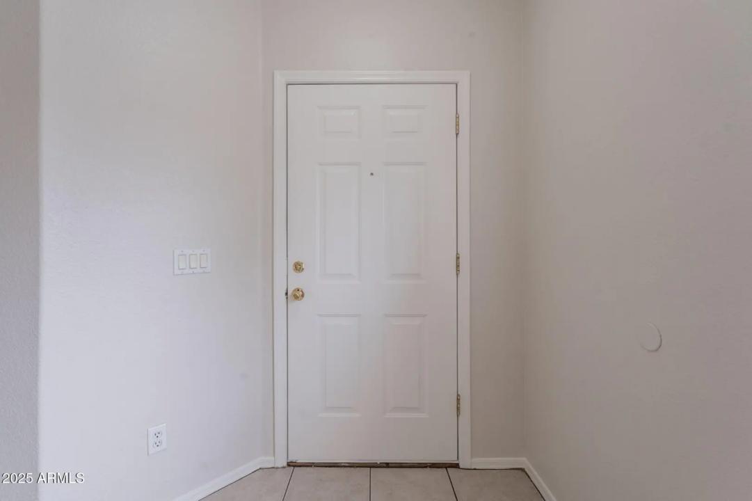 Real Estate Picture 6