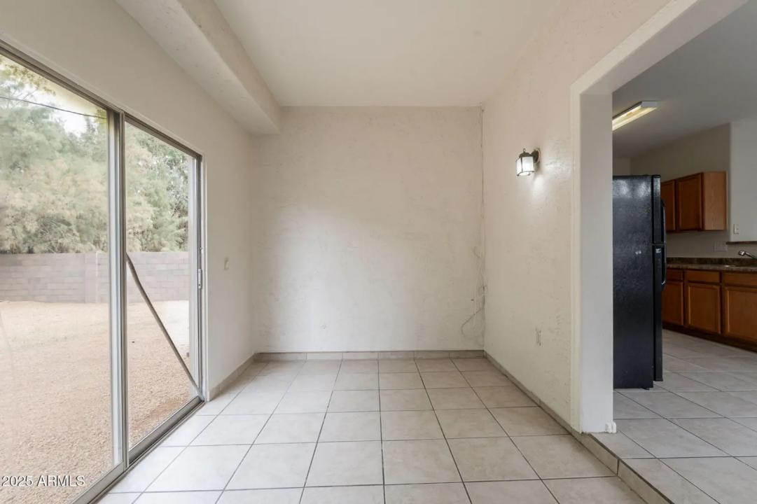Real Estate Picture 22