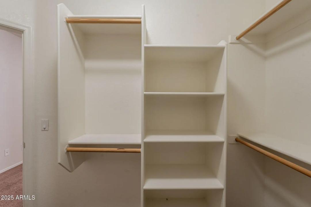 Real Estate Picture 42
