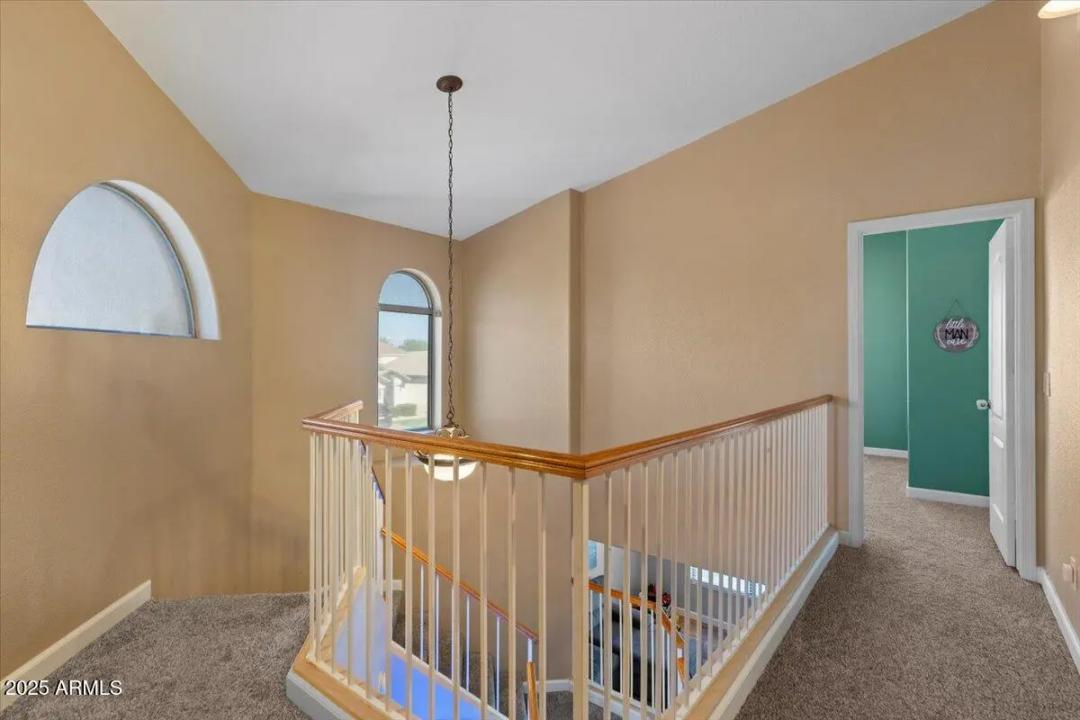 Real Estate Picture 28