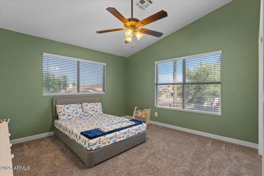 Real Estate Picture 36