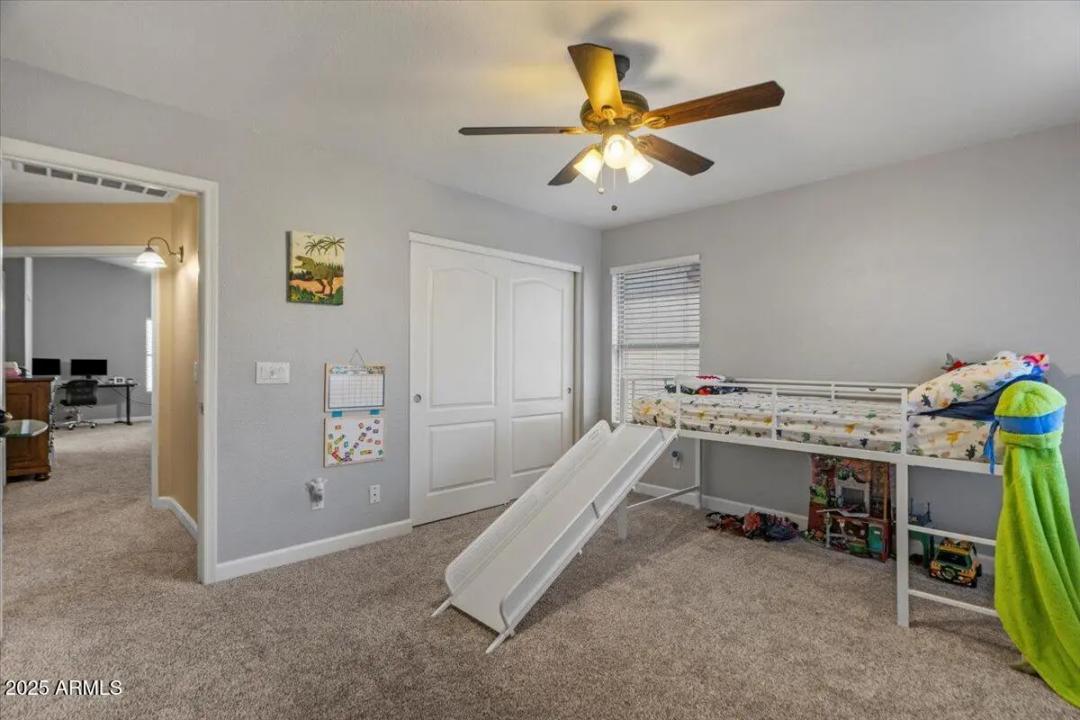 Real Estate Picture 42
