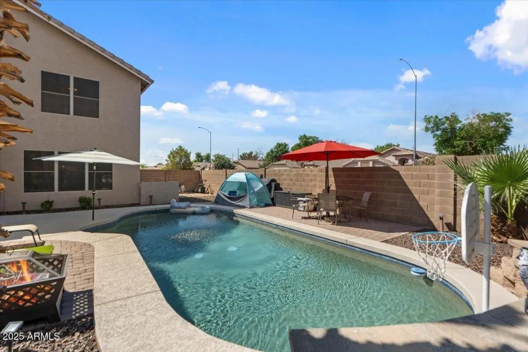 Real Estate Picture 52