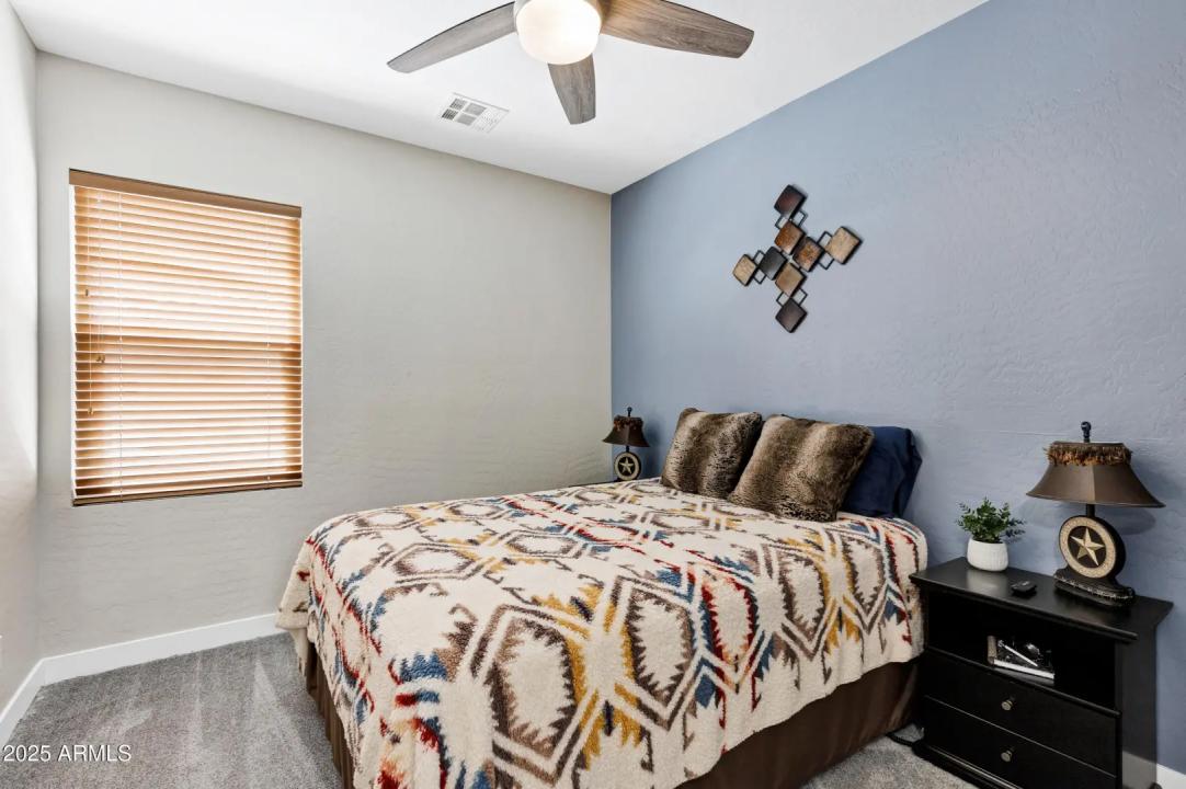 Real Estate Picture 19
