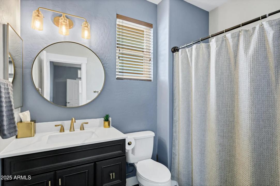 Real Estate Picture 27