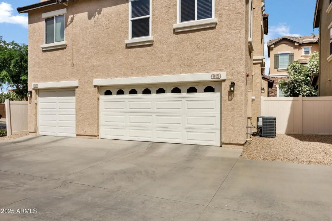 Real Estate Picture 28