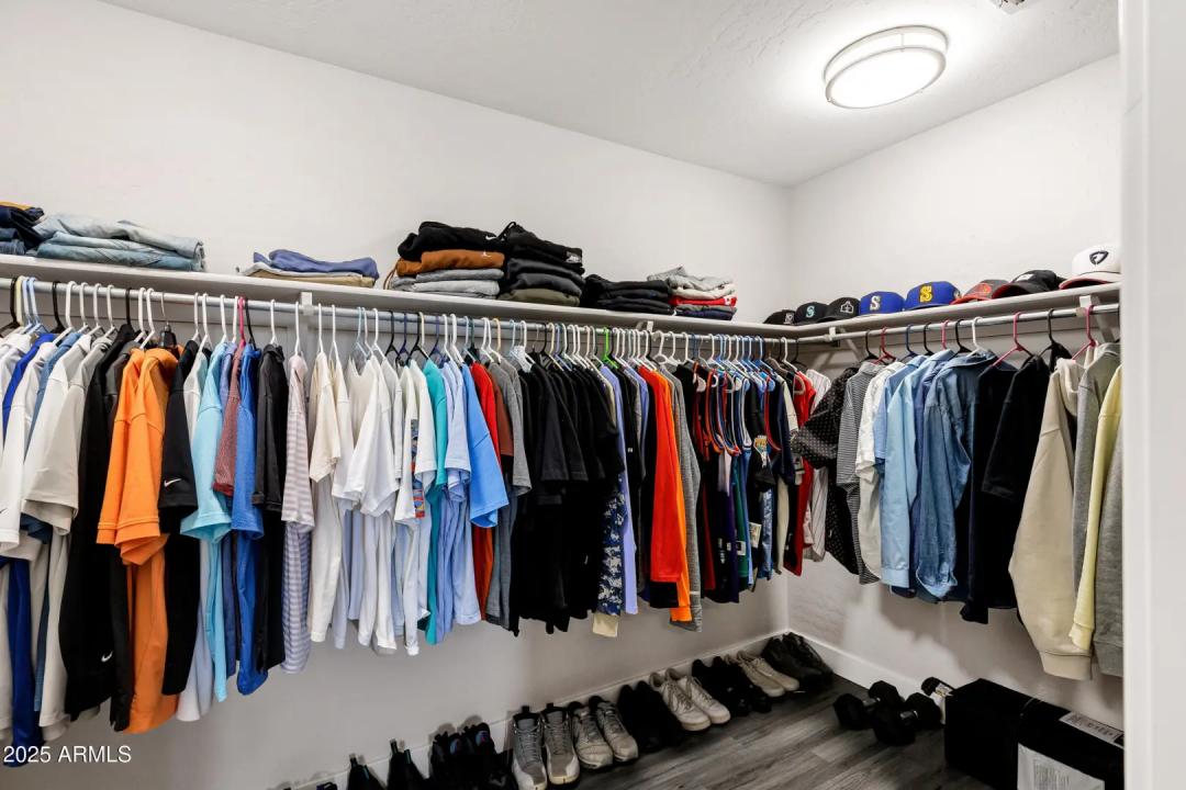 Real Estate Picture 27