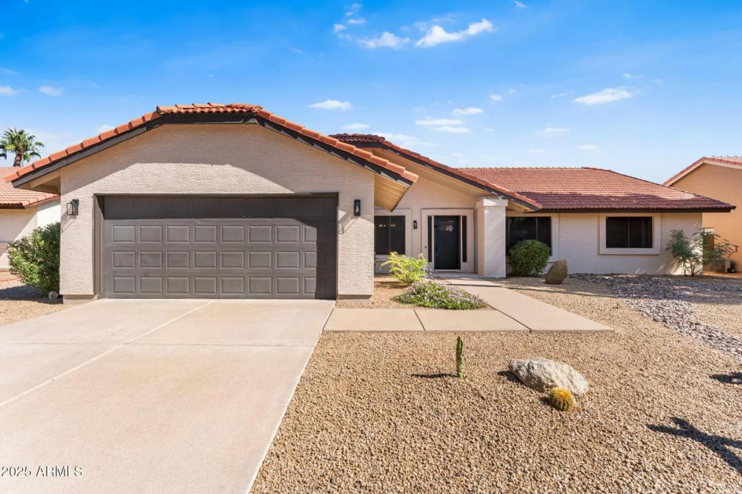 Real Estate Picture 5